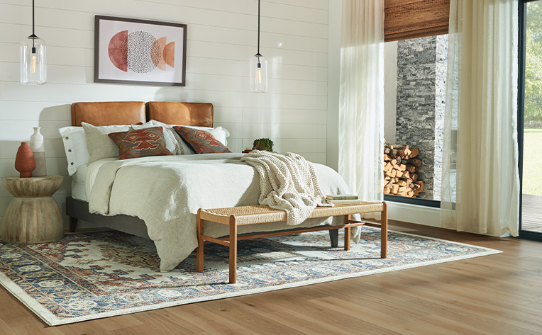 laminate flooring in bedroom